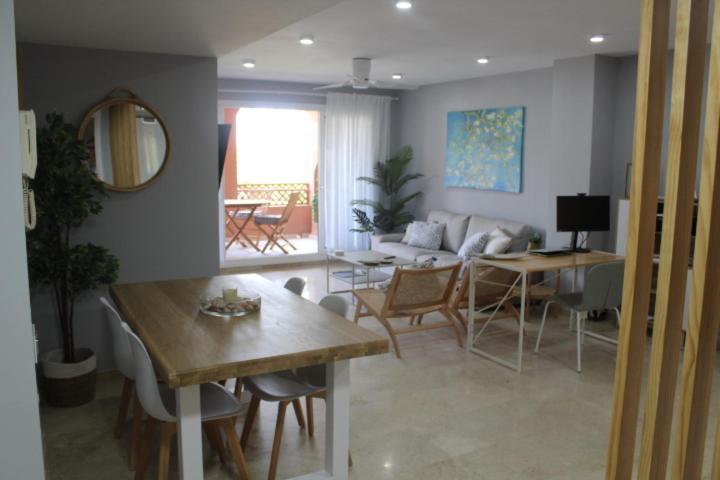 Sotogrande Paseo Del Mar - 10 Steps Away From The Beach San Roque  Extérieur photo